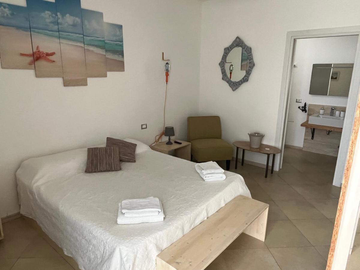 Percebes Exclusive B&B Cutrofiano Buitenkant foto